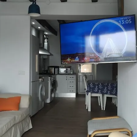 Loft Con Espectaculares Vistas Al Puerto Apartment *